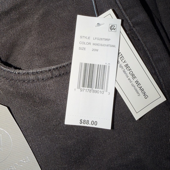 NWT Wit & Wisdom Madison High Rise Itty Bitty More Boot - Black Washed - Picture 4 of 8